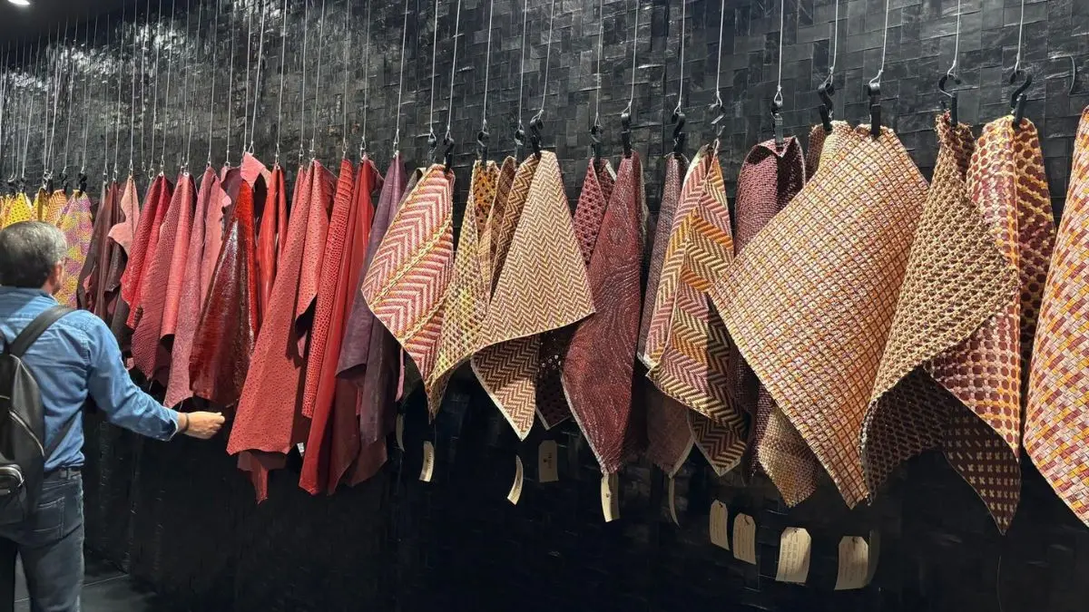 Textured leather and material samples displayed at LINEAPELLE Milano, illustrating AW 2027/28 footwear trends in color, texture and finish.